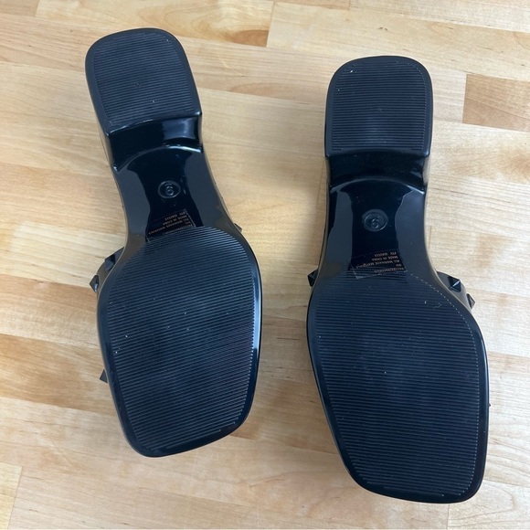 Madden Girl Paccer Chunky Y2K Black Studded Jelly Slide Sandals Women's Size 9 - Picture 11 of 12